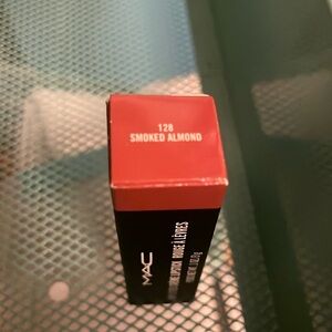 MAC Smoked Almond Amplified Creme Lipstick